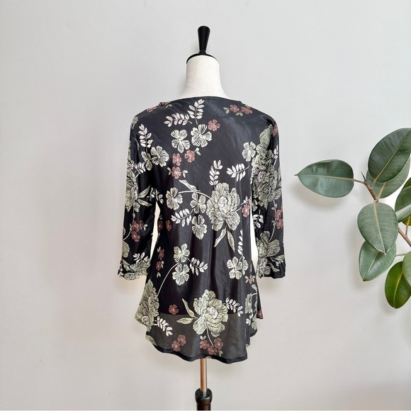 MASAI dark floral satin top size S - Picture 5 of 6